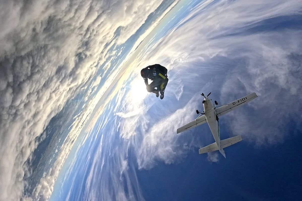 Skydiving Starter Course — photo 3 of 3